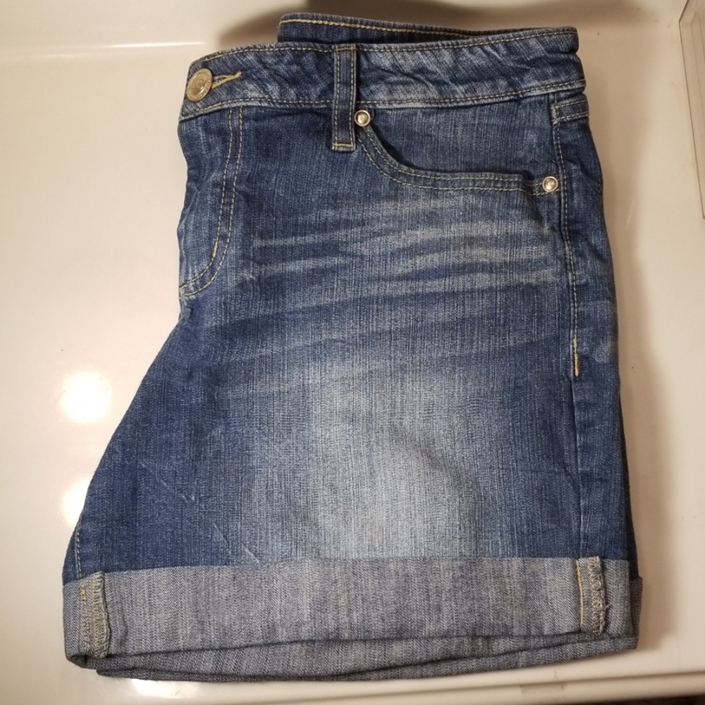 Lauren Conrad jean shorts